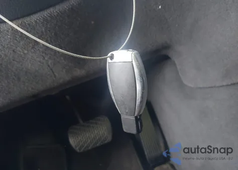 2001 Mercedes-Benz S 500 from USA, damaged, VIN WDBNG75JX1A155743